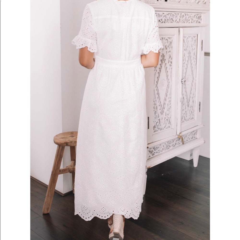 Lace white midi dress - Picture 2 of 3
